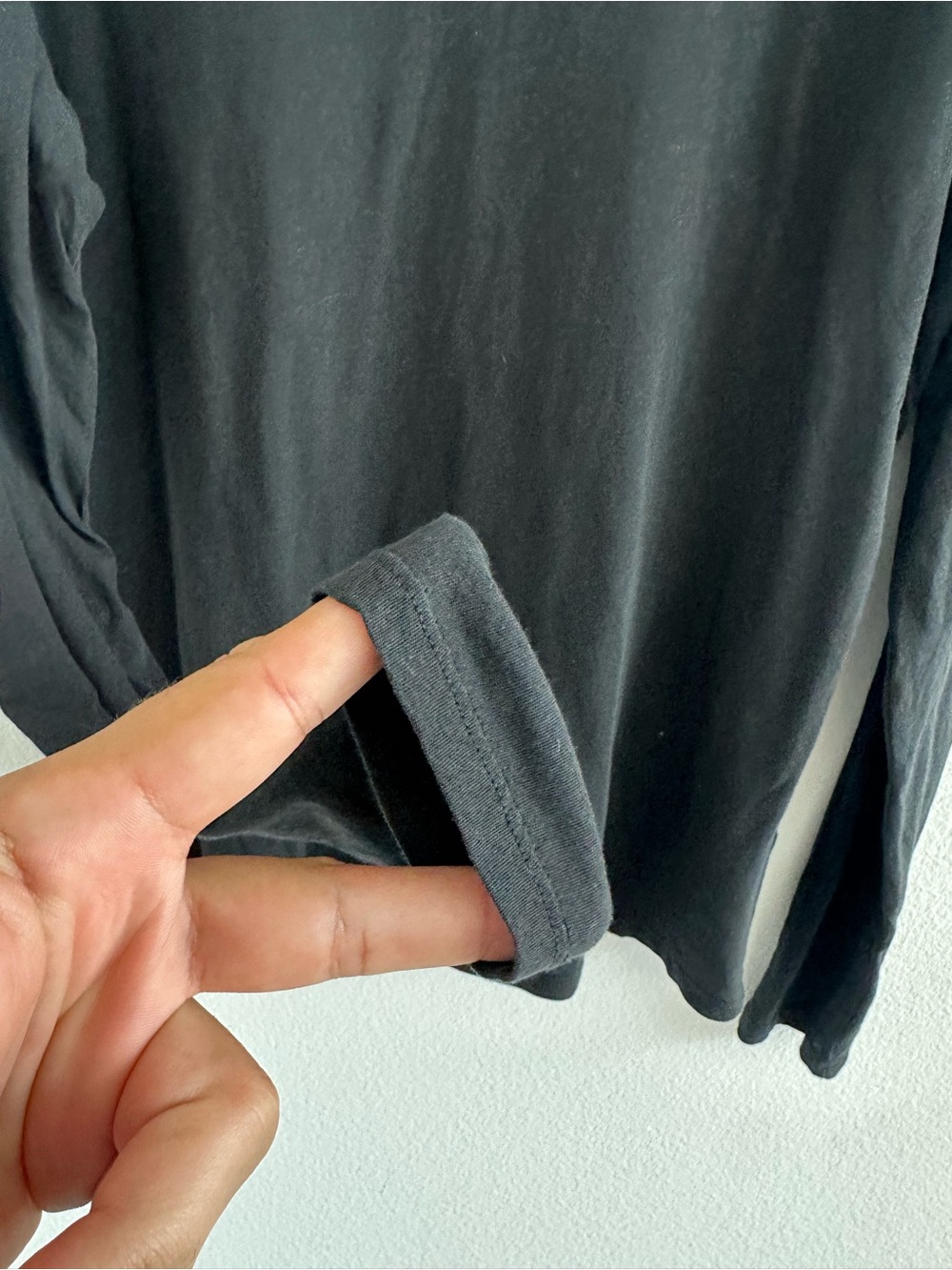 Everlane The Air Turtleneck in Black Size: M, NWOT - Picture 4 of 11